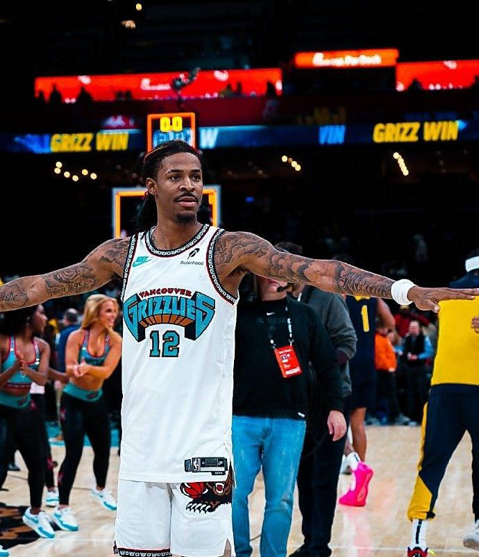 雄鹿B队翻盘美国男篮,莫兰特爆发神勇的简单介绍 雄鹿B队翻盘美国男篮,莫兰特爆发神勇的简单介绍