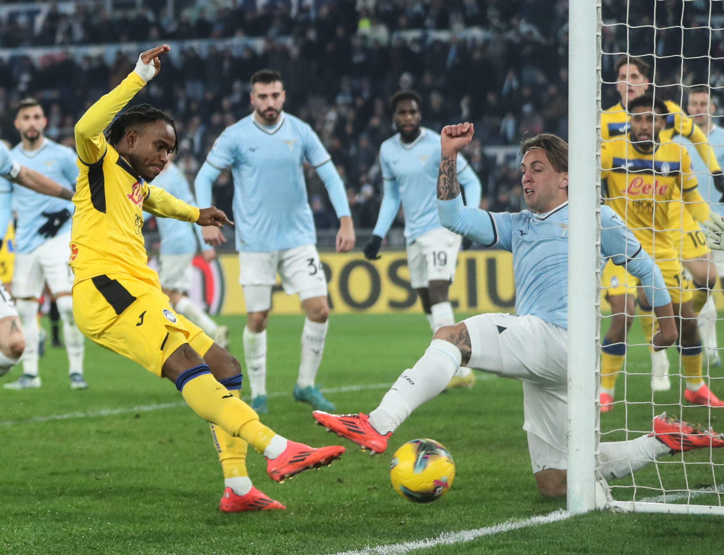 PG电子试玩官网-意甲赛场风云再起，球队战绩不可忽视