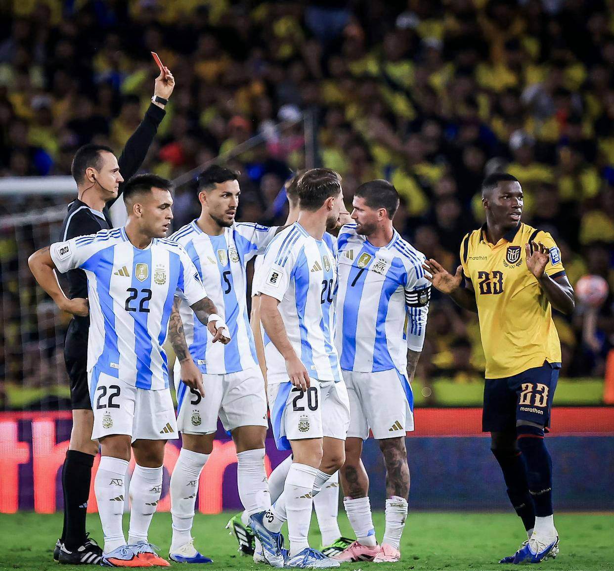 PG电子官网入口-冠军争夺赛中现黑马，逆袭惊艳全场观众