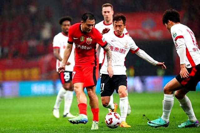 PG中国登录入口-河北华夏幸福主场大胜上海申花，势不可挡的简单介绍