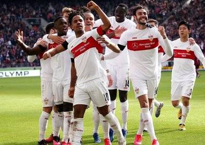 包含斯图加特主场取胜，冲击欧战资格名额的词条