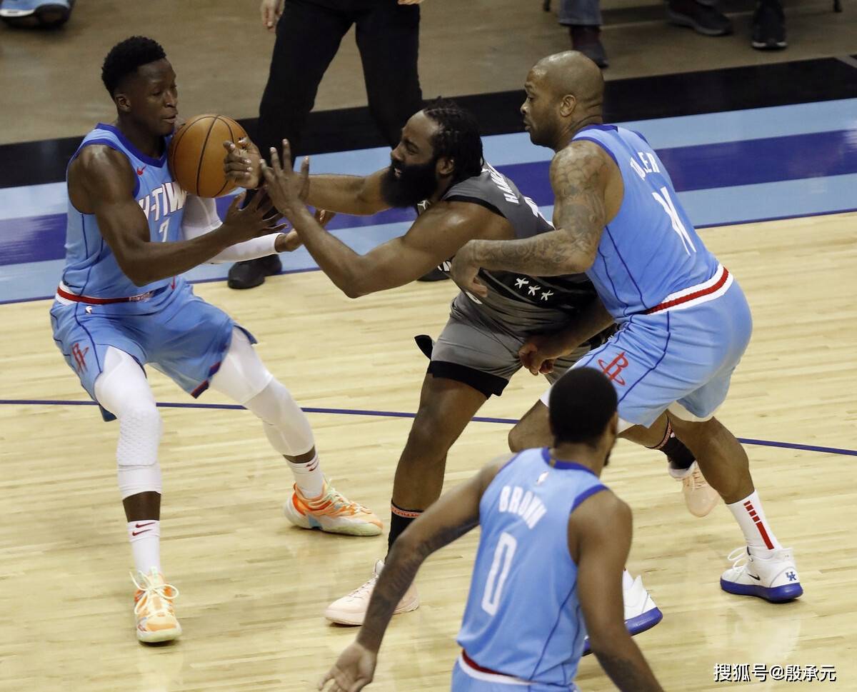 包含神奇箭队新秀实力爆发为球队贡献关键一击的词条