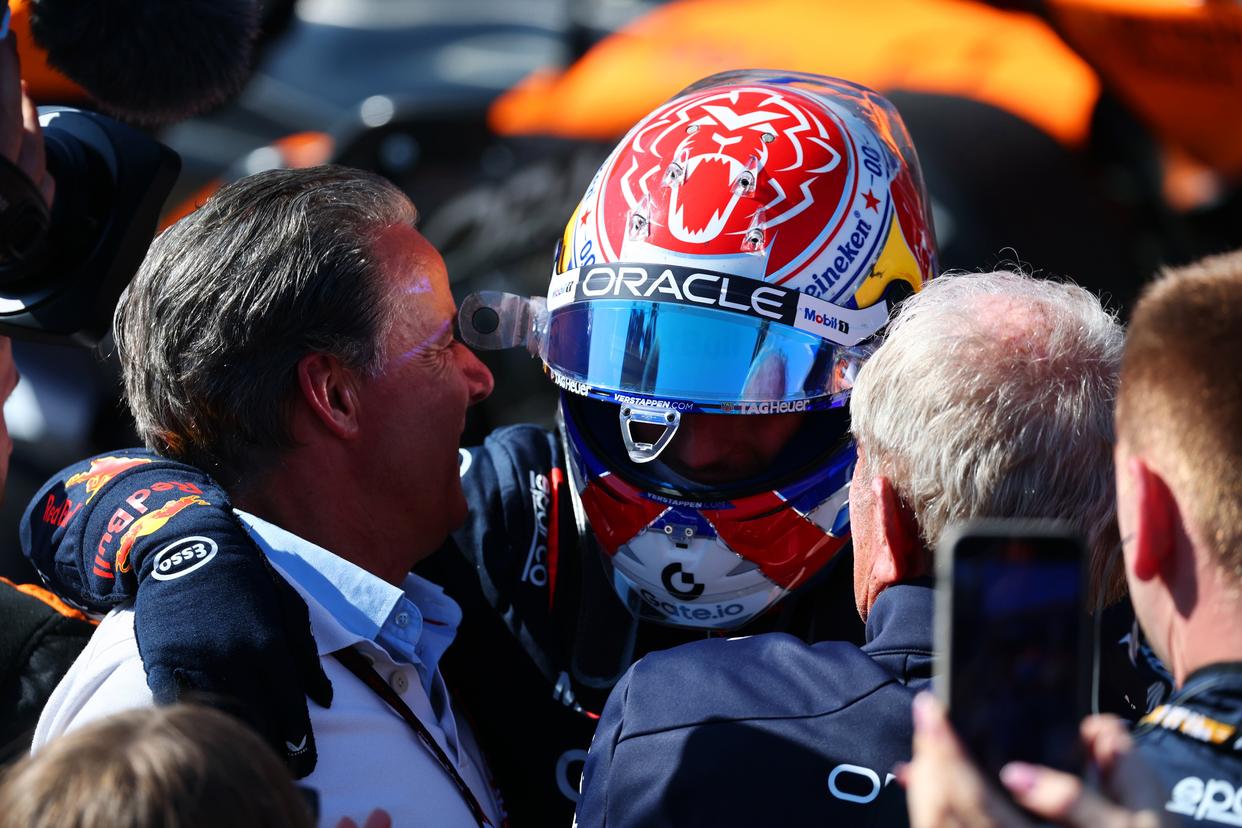 威廉姆斯逆转红牛二队，汉密尔顿关键制胜的简单介绍