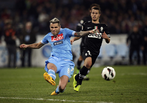 拉齐奥客场战平AC米兰，卡瓦尼建功的简单介绍