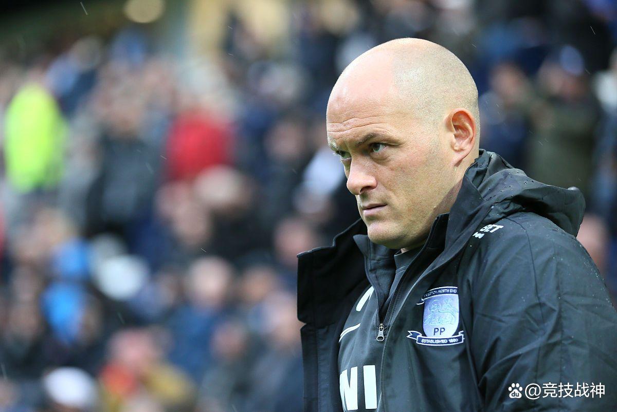 巴萨轻取意大利，德容爆发神勇的简单介绍