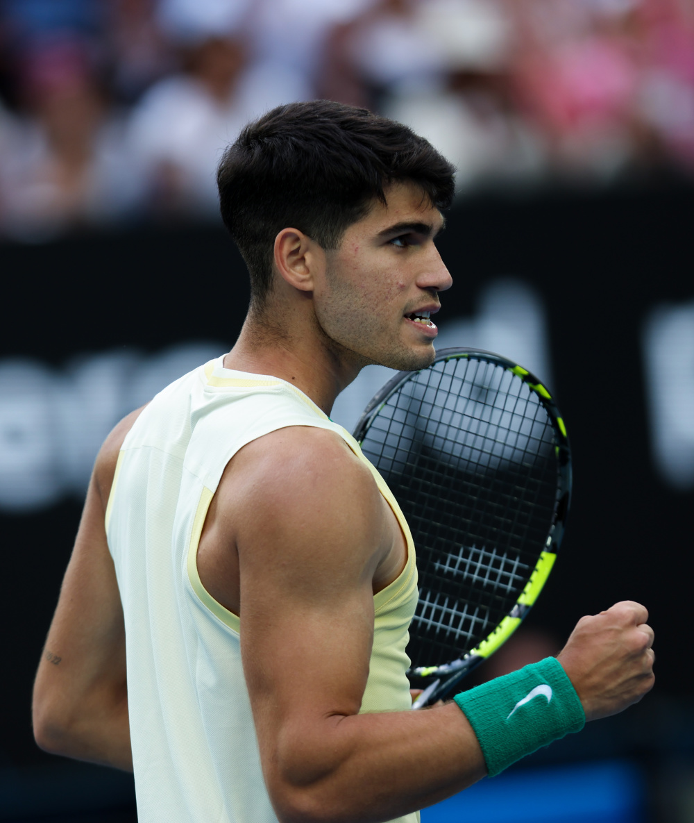 关于美国网球队险胜澳大利亚网球队，阿尔卡拉斯惊艳世界的信息